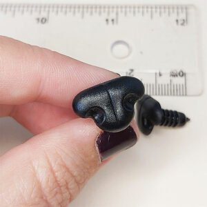 nariz de seguridad de gato negra de 18 mm